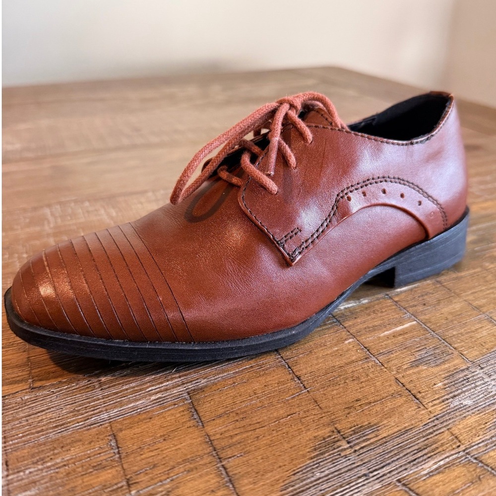 Kenneth Cole Boys Cognac Leather Straight Line Cap Toe Dress Shoes Size 12 Kids